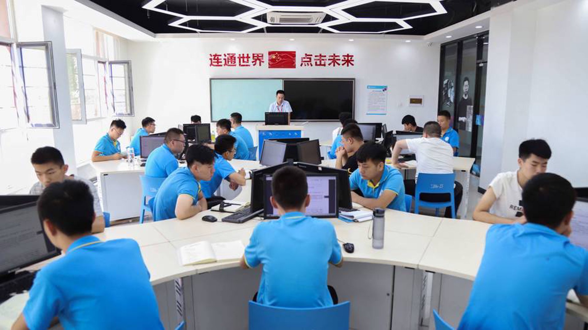 外贸网站建设选购指南